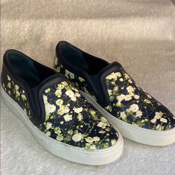 Givenchy Shoes - Givenchy Paris Graphic Floral Slip-On Sneakers in Leather (EU 39.5 / US 9.5)